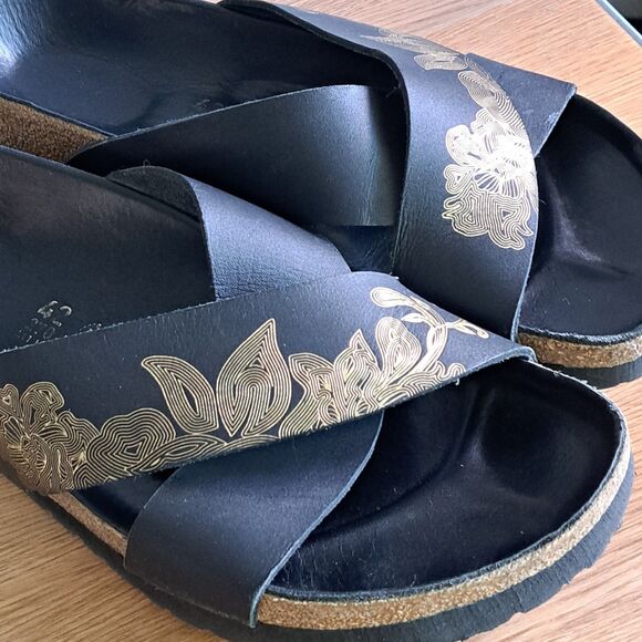 Birkenstock Papillio Daytona Womens 42 11 Narrow Black Gold Cross Strap Sandal - Picture 10 of 11